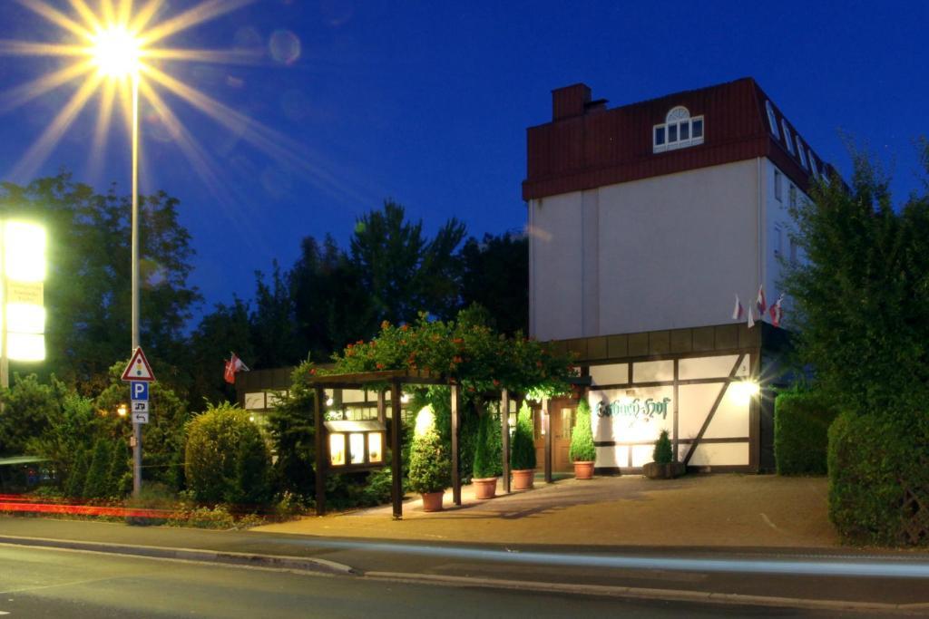 Hotel-Restaurant Esbach Hof كيتسينغن المظهر الخارجي الصورة